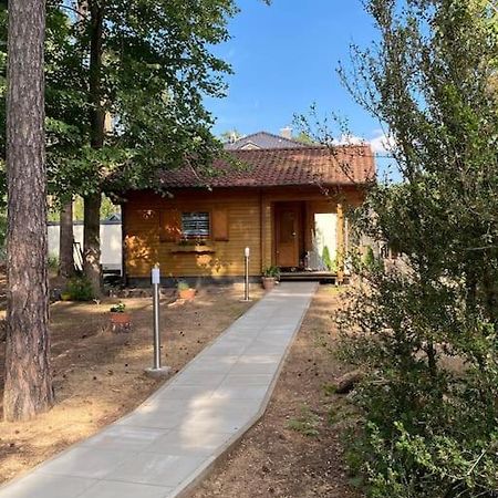 Haus Clemens - Gemuetliches Holzhaus Mit Grundstueck Βίλα Königs Wusterhausen Εξωτερικό φωτογραφία